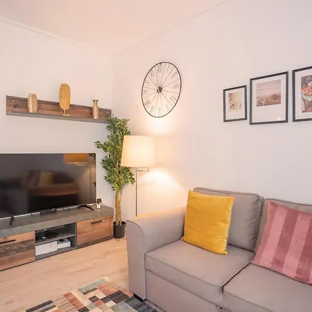 Happy Apartament *